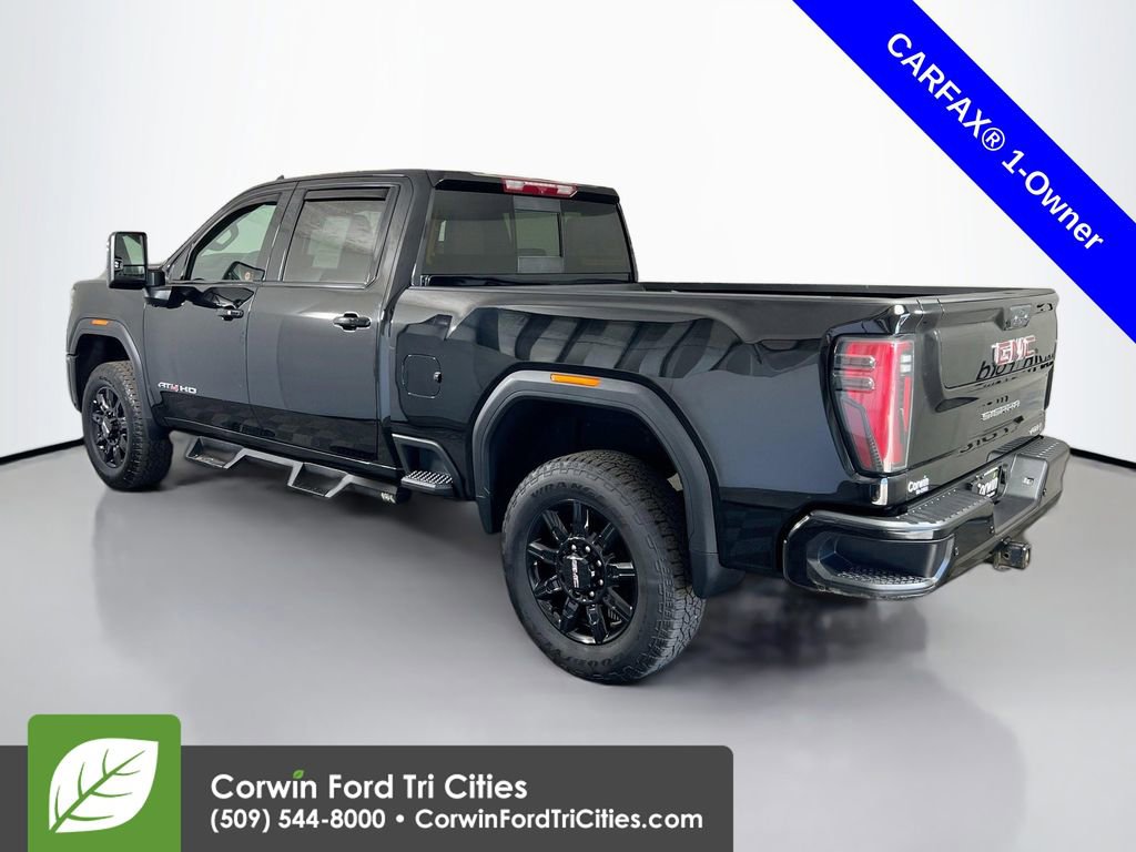 Used 2024 GMC Sierra 2500 AT4 w/ AT4 Preferred Package AWD/4WD image 11