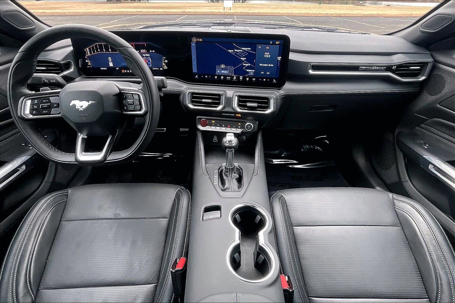 Used 2025 Ford Mustang GT Premium image 12