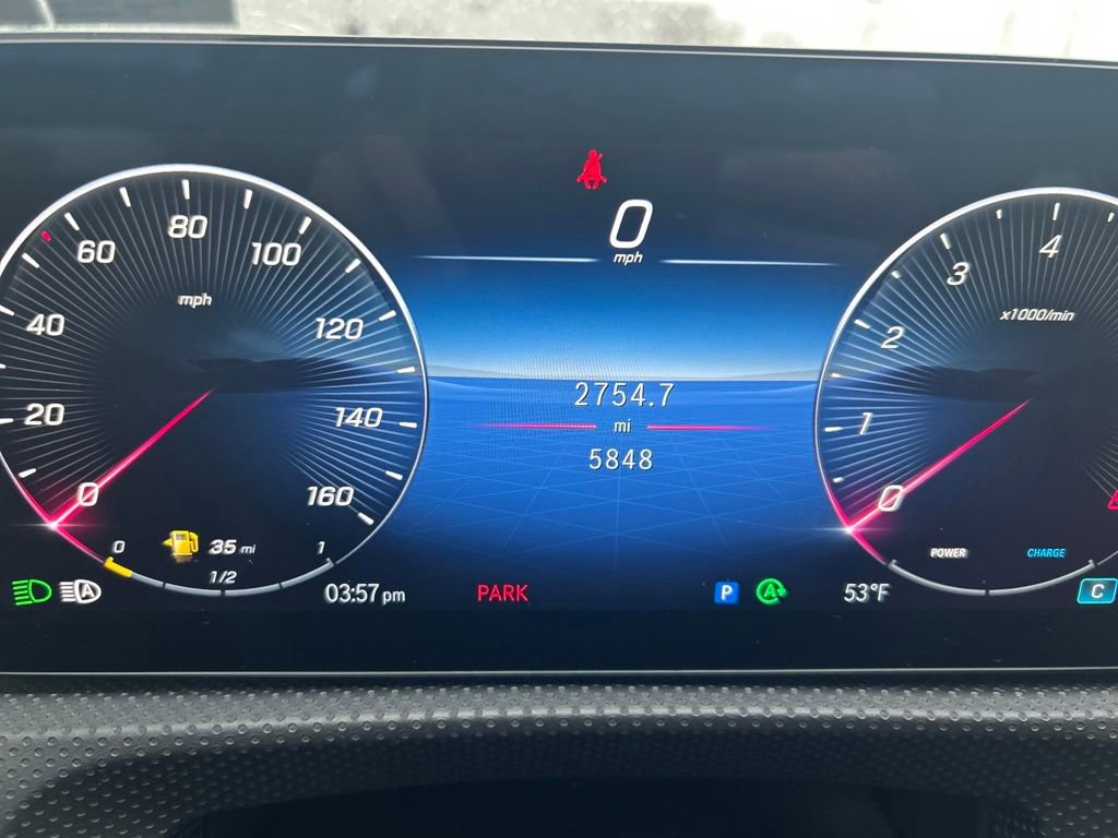 Used 2025 Mercedes-Benz CLA 250 4MATIC image 13