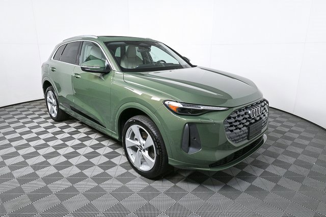 New 2025 Audi Q5 Premium Plus