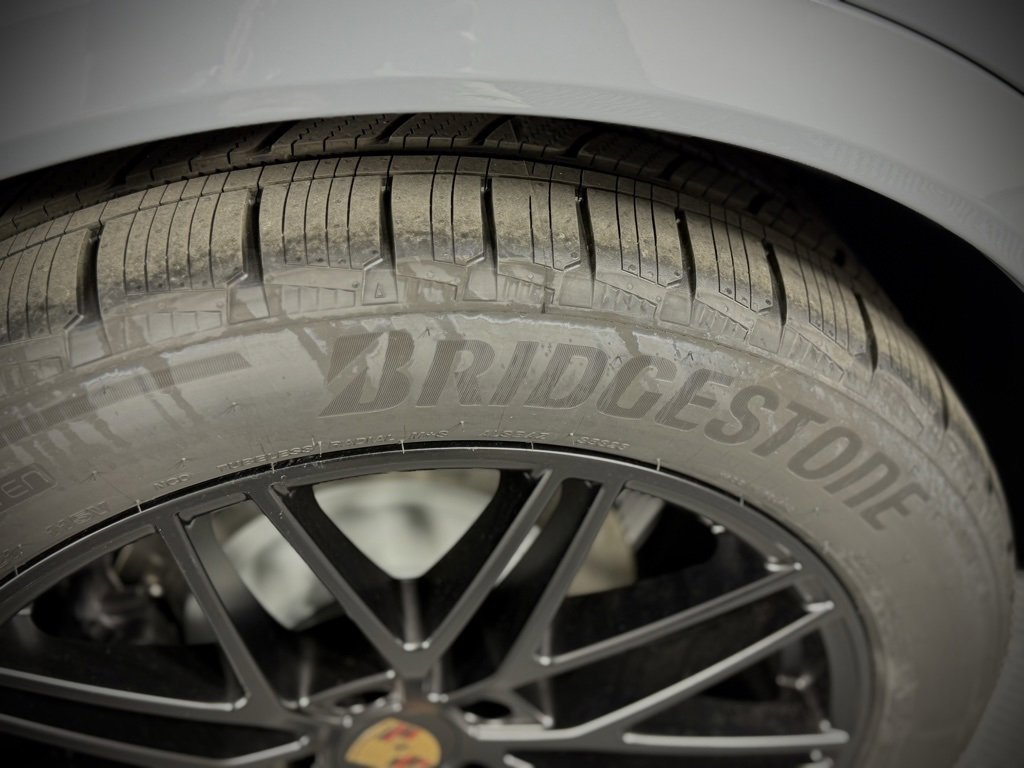 New 2026 Porsche Cayenne Coupe image 17