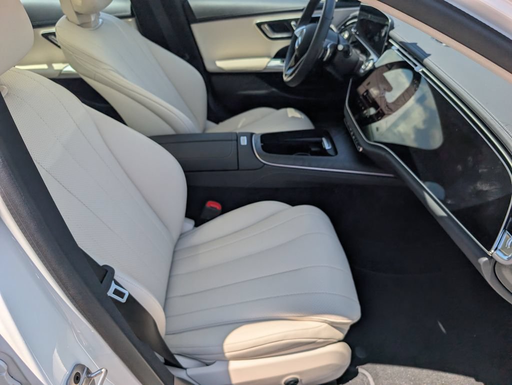 Used 2026 Mercedes-Benz E 450 4MATIC Sedan image 12