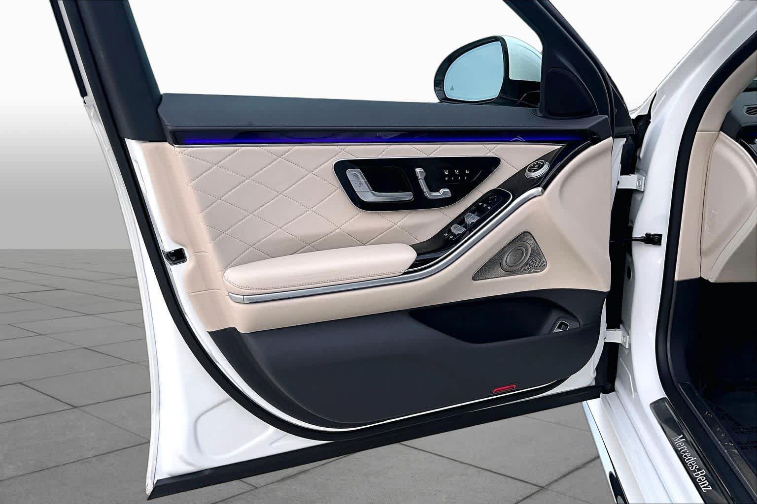 Used 2024 Mercedes-Benz S 580 4MATIC Sedan image 19