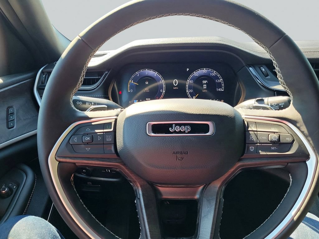 New 2026 Jeep Grand Cherokee Limited w/ Limited Altitude Package RWD image 12