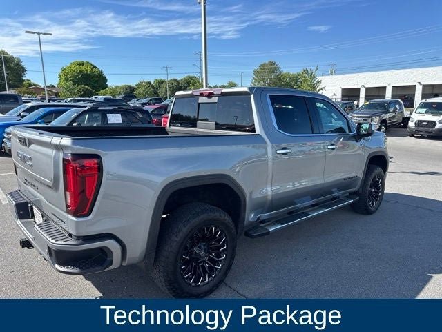 Used 2024 GMC Sierra 1500 Denali w/ Technology Package AWD/4WD image 10
