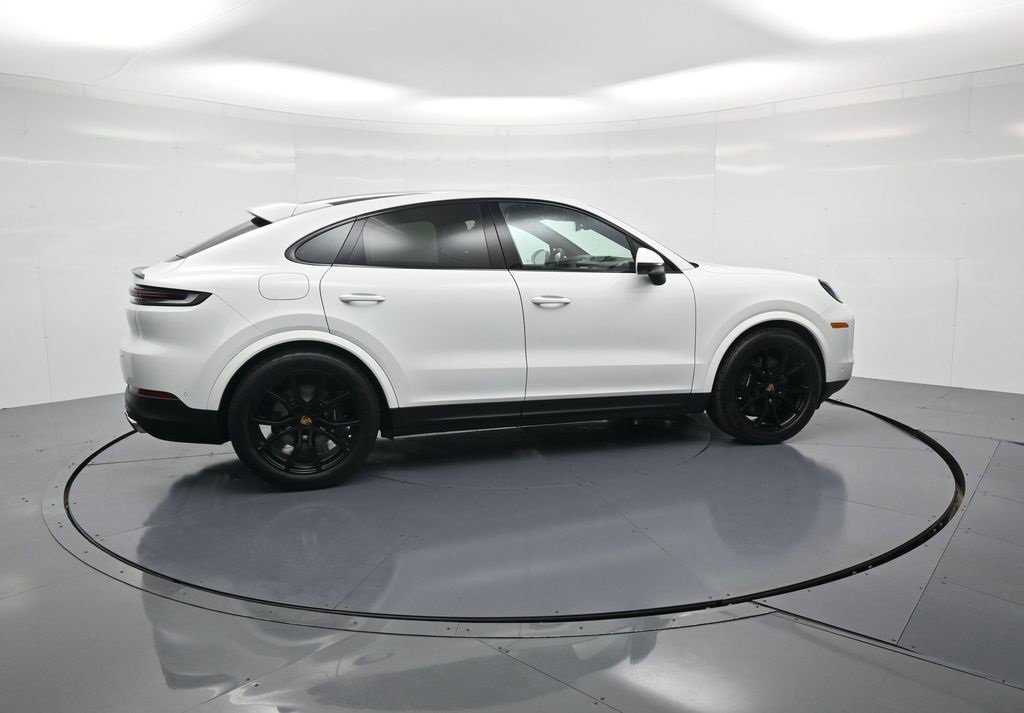 New 2026 Porsche Cayenne Coupe image 31