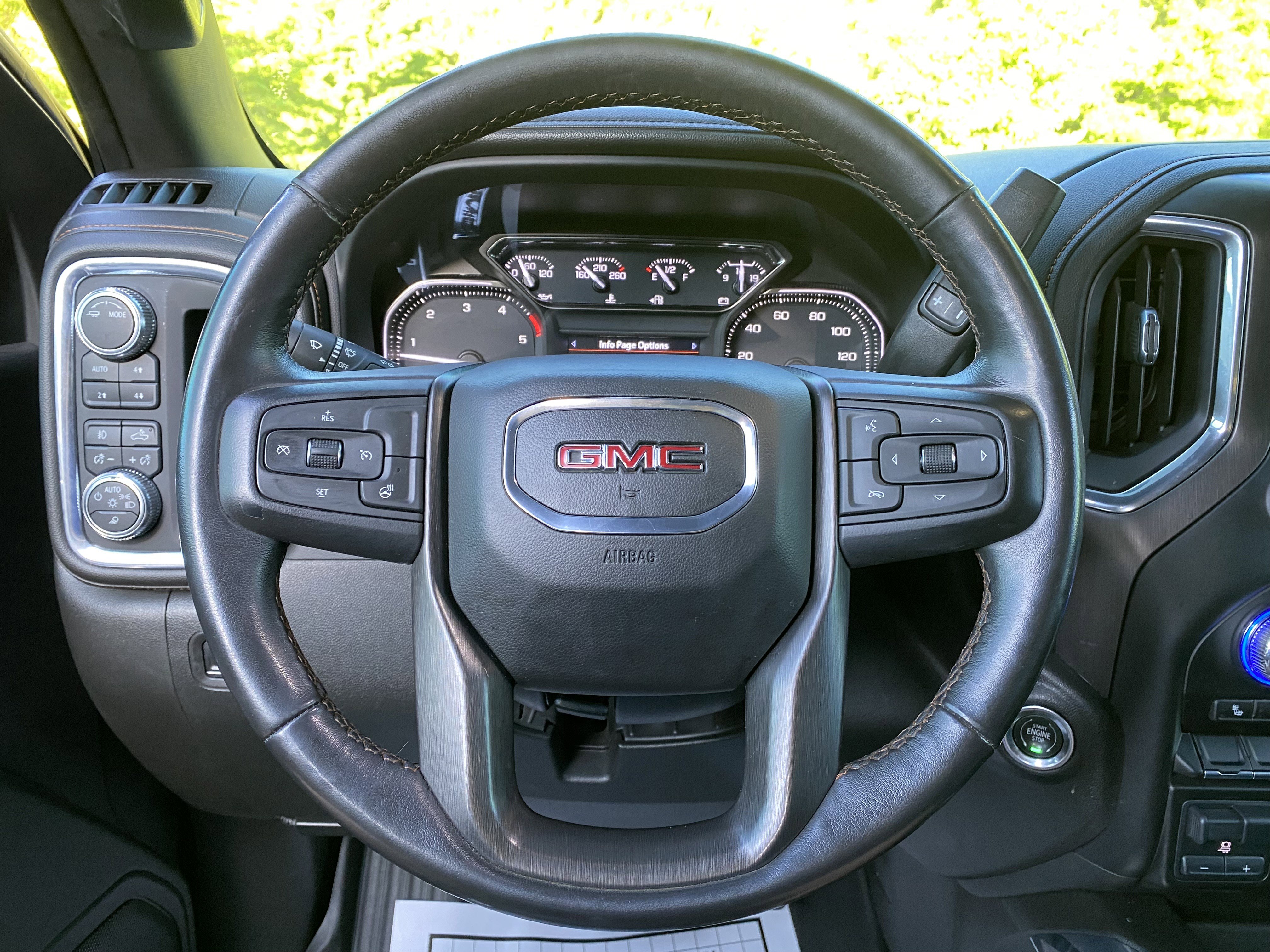 Used 2022 GMC Sierra 2500 AT4 w/ Gooseneck/5TH Wheel Package image 20