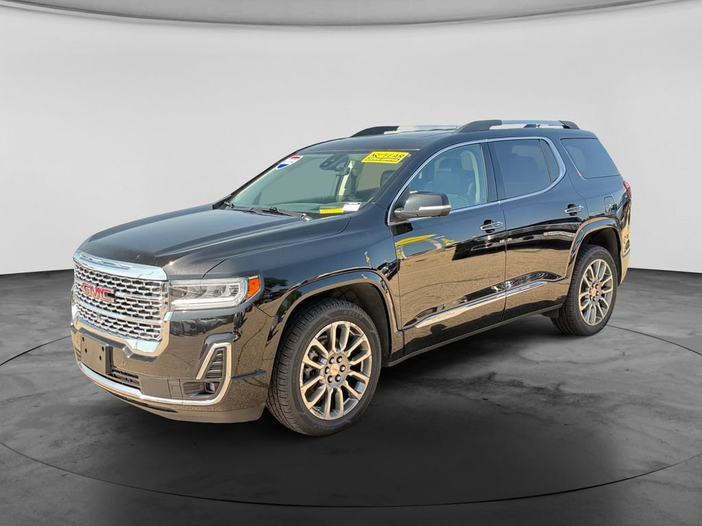 Used 2023 GMC Acadia Denali w/ Denali Technology Package AWD/4WD image 4