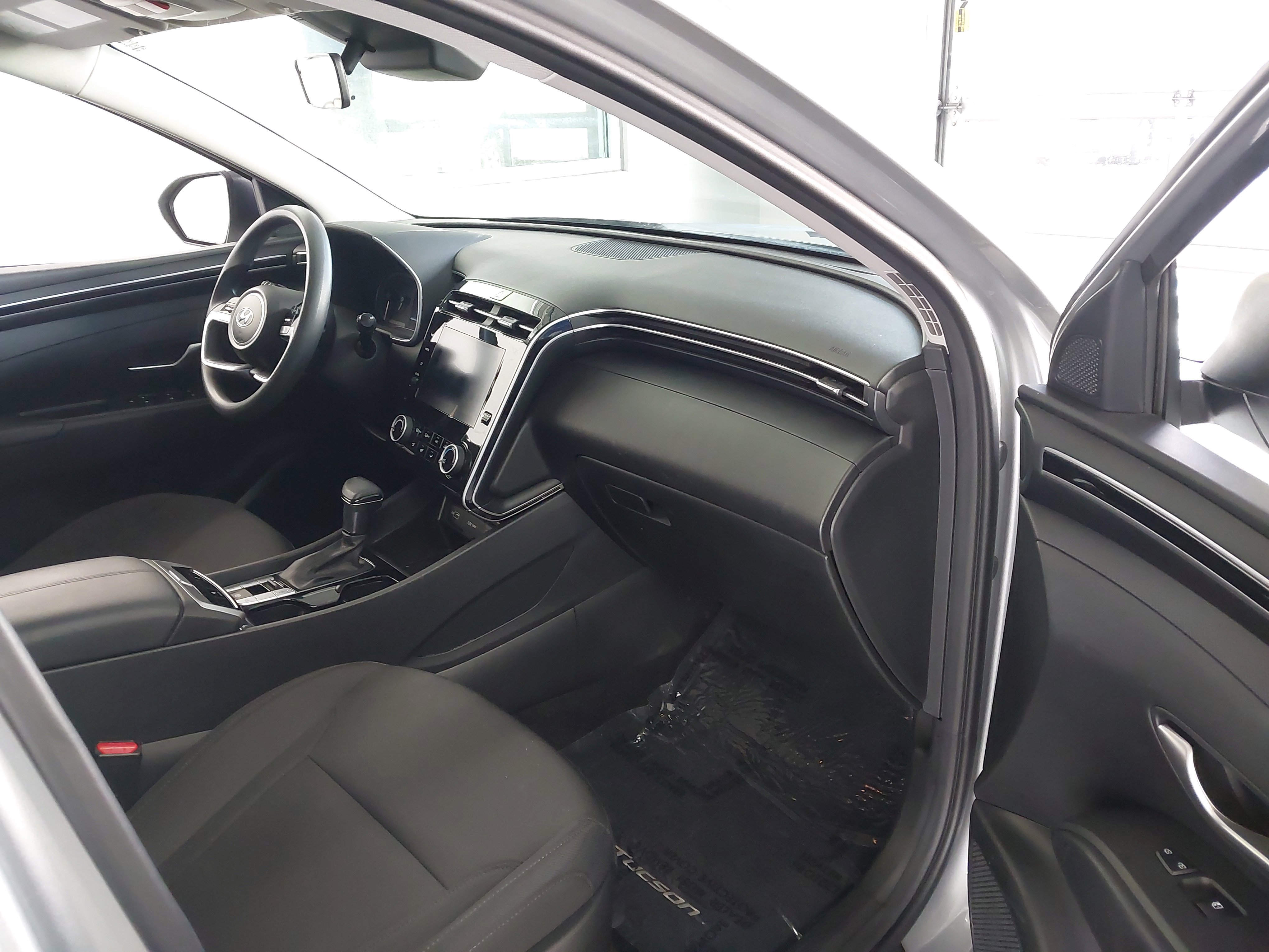 Used 2022 Hyundai Tucson SEL w/ Cargo Package image 28