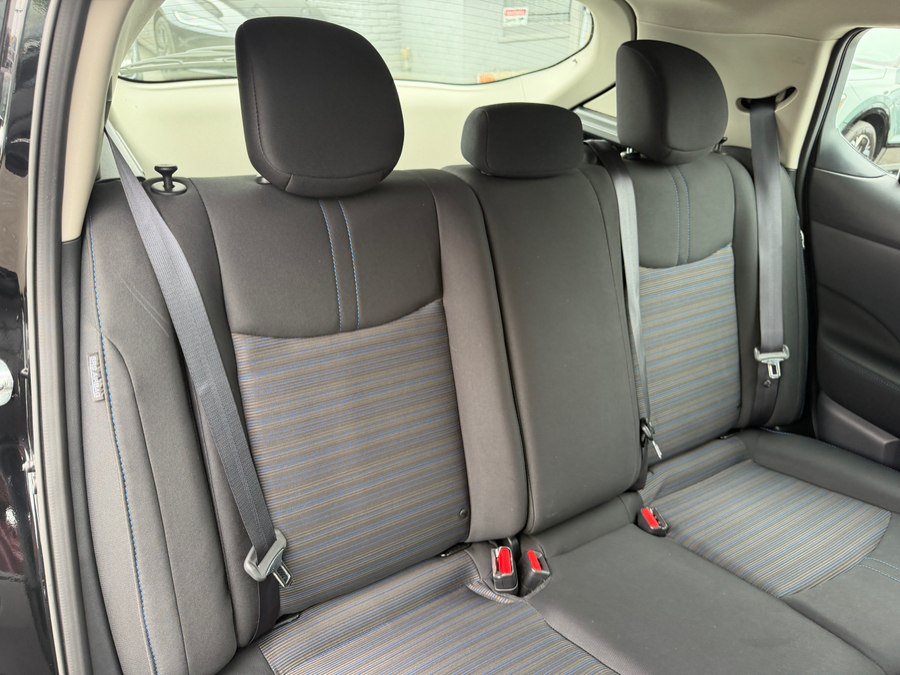 Used 2025 Nissan Leaf S FWD image 35