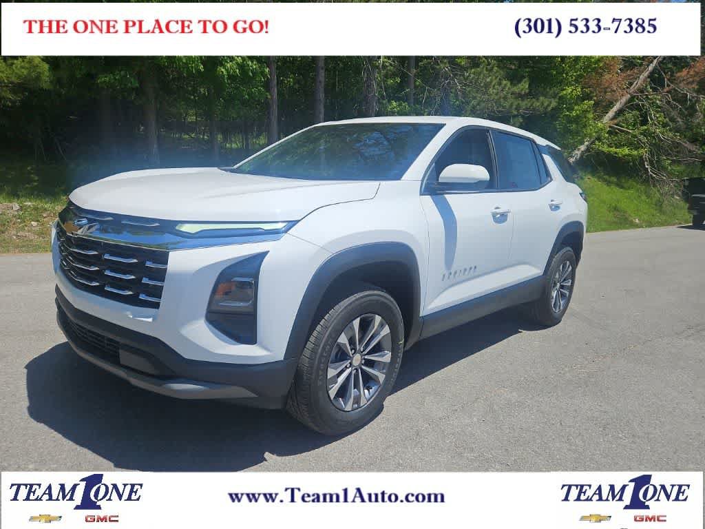 Used 2026 Chevrolet Equinox LT FWD image 1