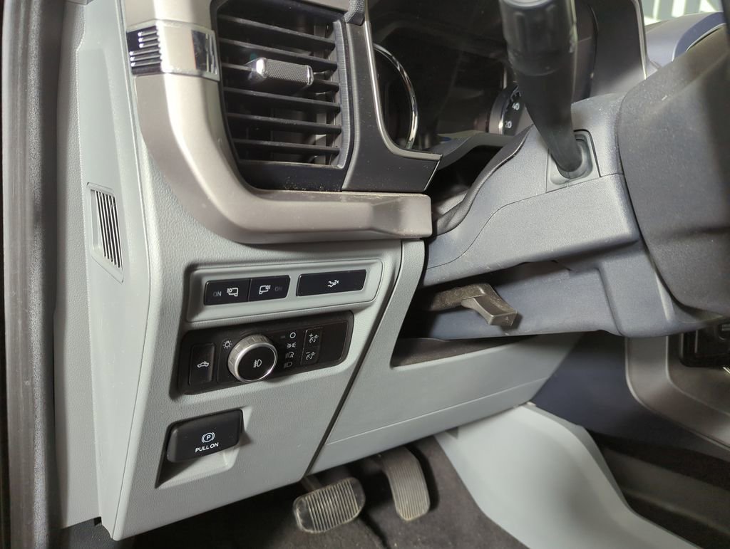 Used 2023 Ford F150 XLT w/ Equipment Group 302A High image 26