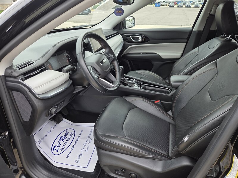 Used 2022 Jeep Compass Limited AWD/4WD image 10