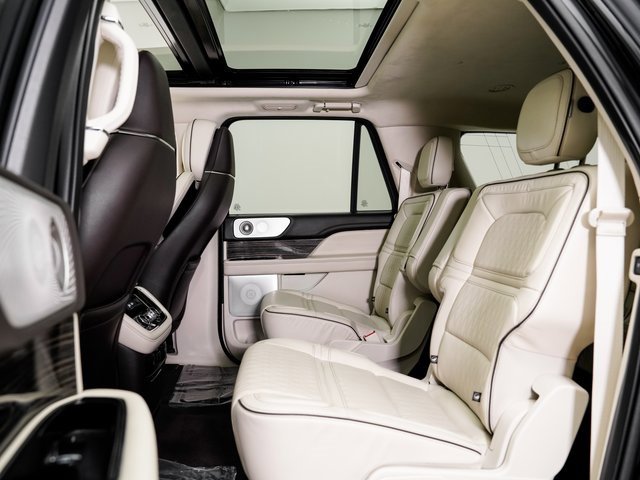 Used 2020 Lincoln Navigator L Black Label image 22