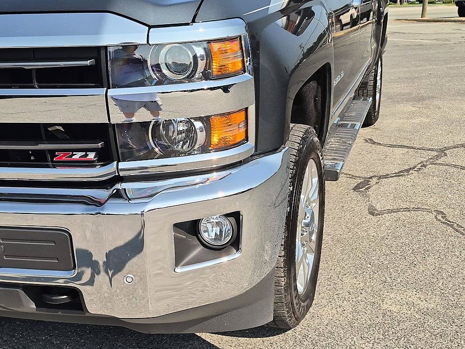 Certified 2019 Chevrolet Silverado 2500 LTZ w/ Duramax Plus Package AWD/4WD image 9