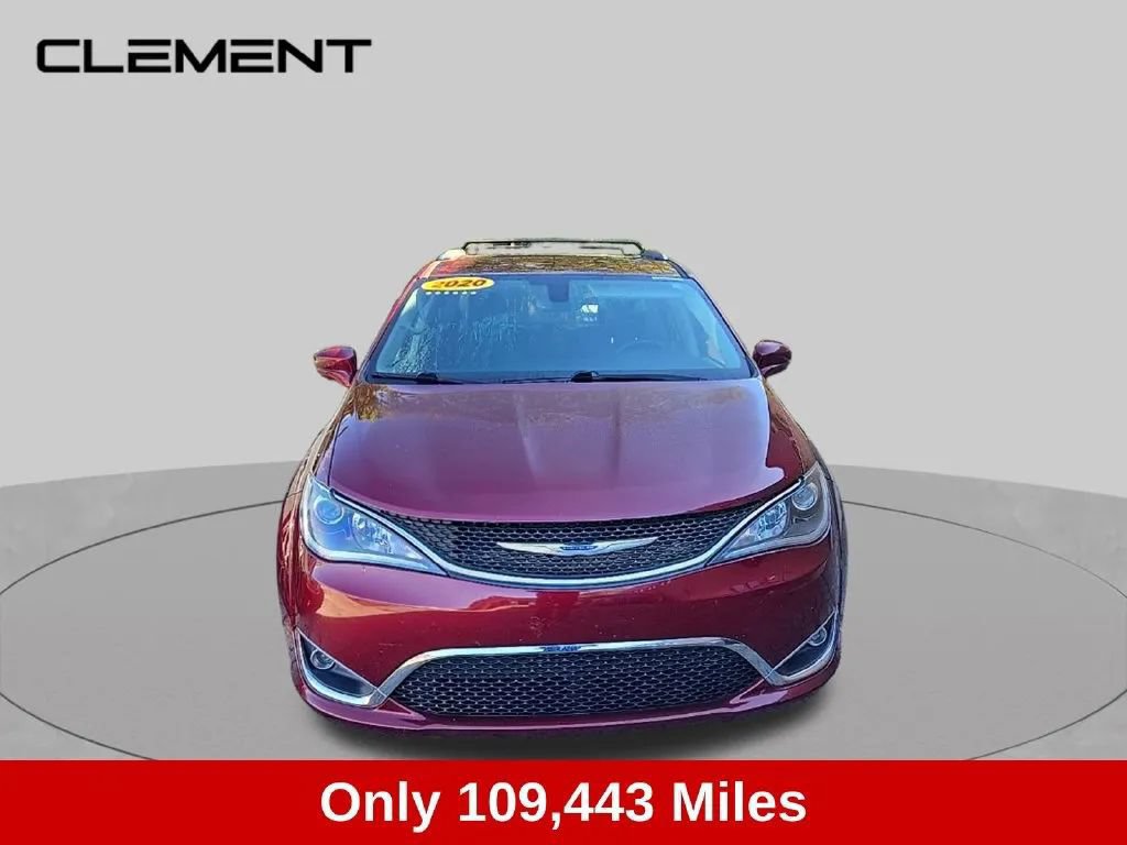 Used 2020 Chrysler Pacifica Touring-L FWD image 10