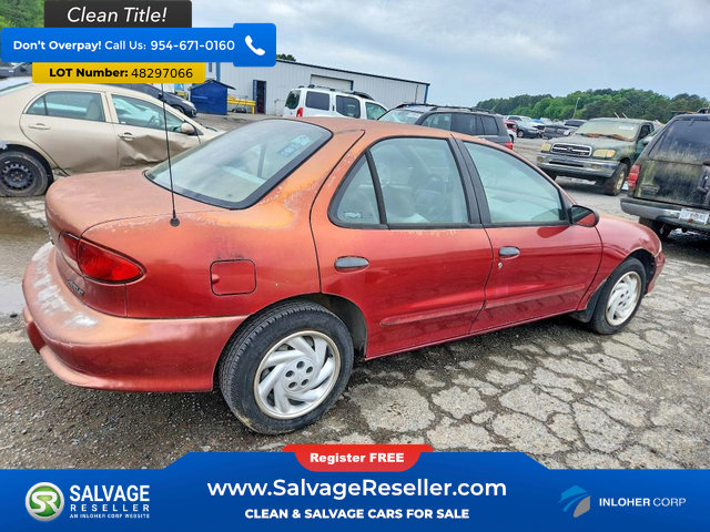 Used 1998 Chevrolet Cavalier Sedan w/ Preferred Equipment Group 1 FWD image 4