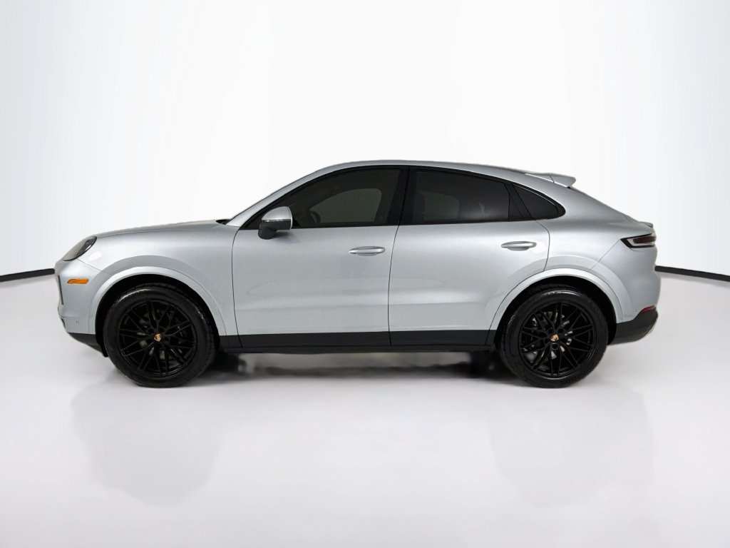 New 2026 Porsche Cayenne Coupe AWD/4WD image 2