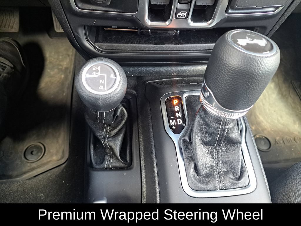 Used 2024 Jeep Wrangler Unlimited Sport AWD/4WD image 16