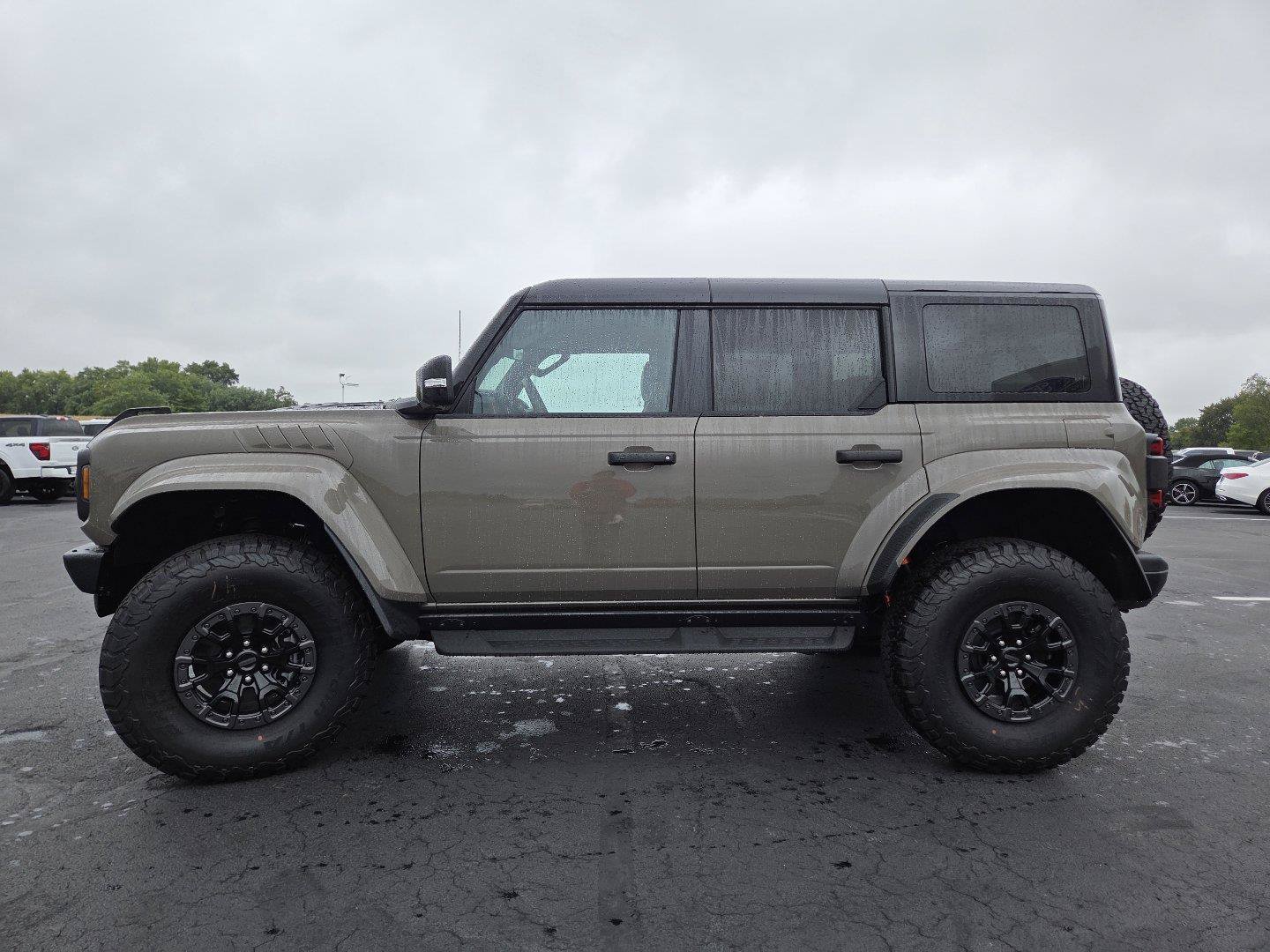 New 2026 Ford Bronco Raptor AWD/4WD image 14