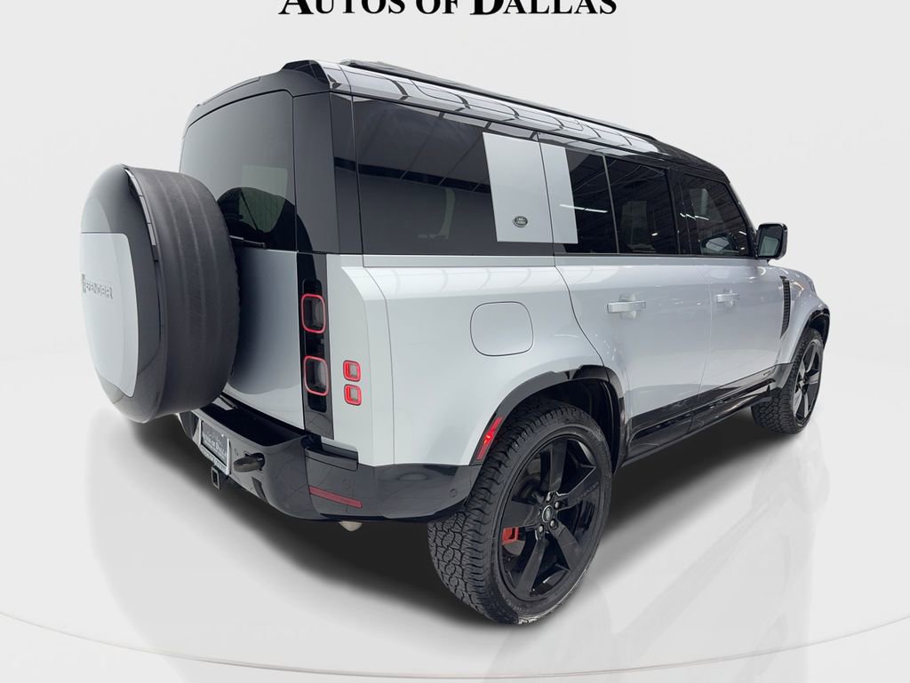 Used 2024 Land Rover Defender 110 X image 9