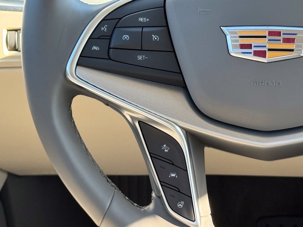 Used 2026 Cadillac XT5 Premium Luxury FWD image 27
