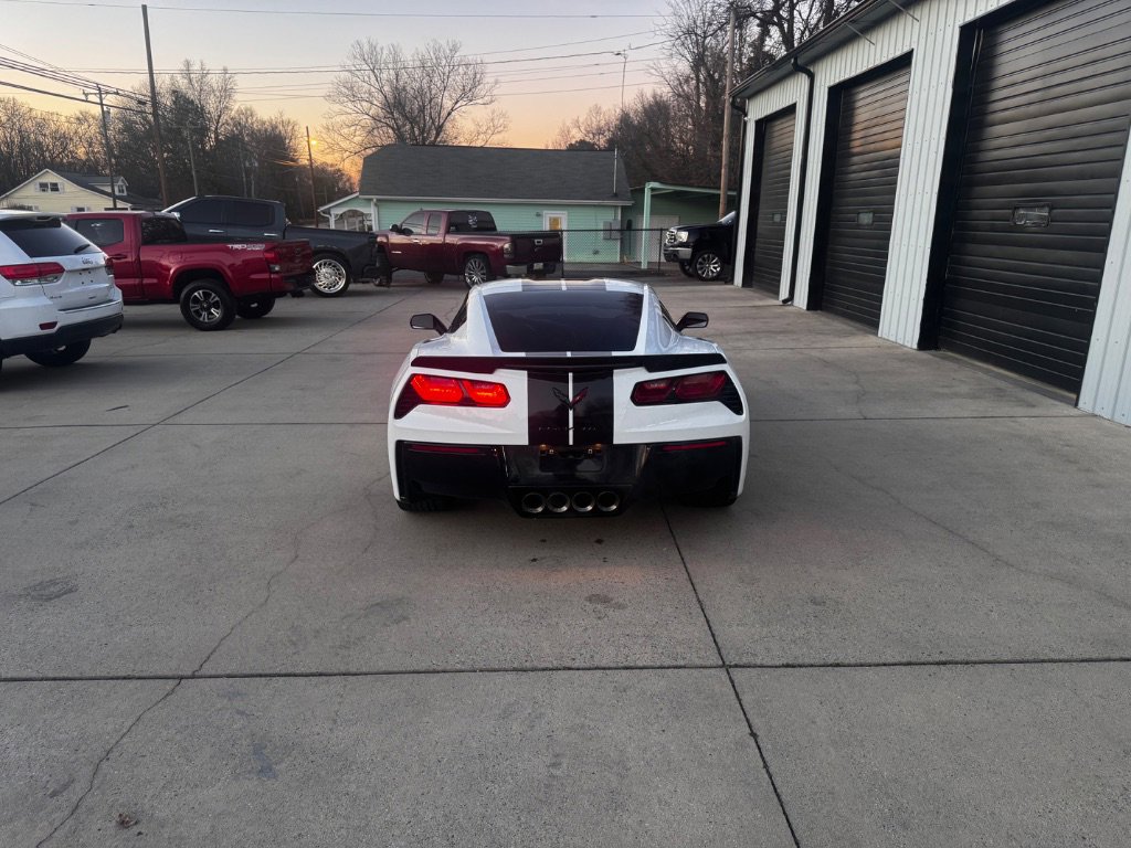Used 2015 Chevrolet Corvette Stingray Coupe w/ 2LT Preferred Equipment Group image 10
