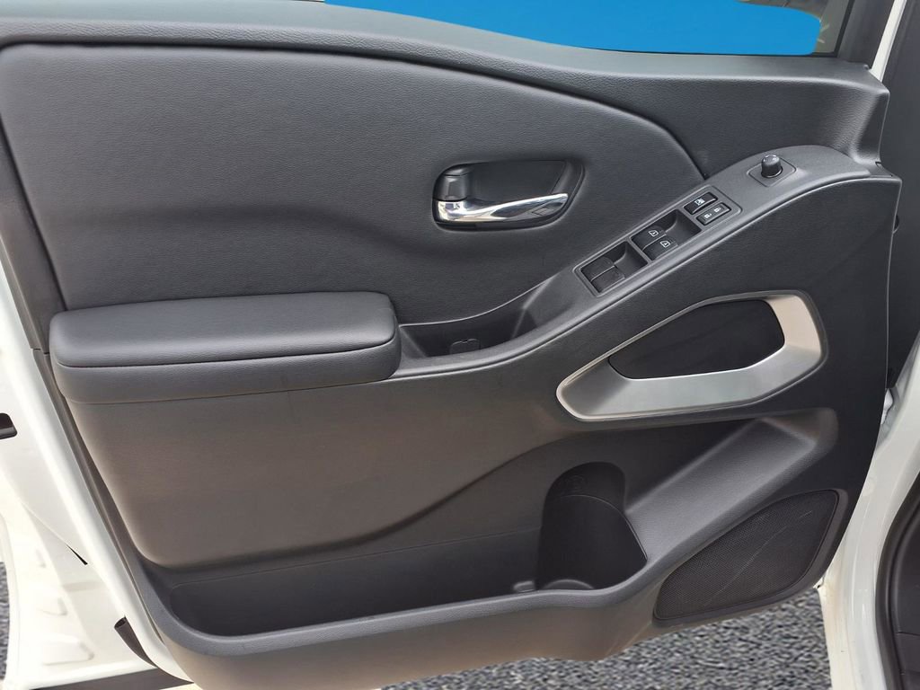 New 2026 Nissan Frontier SV w/ SV Convenience Package RWD image 13