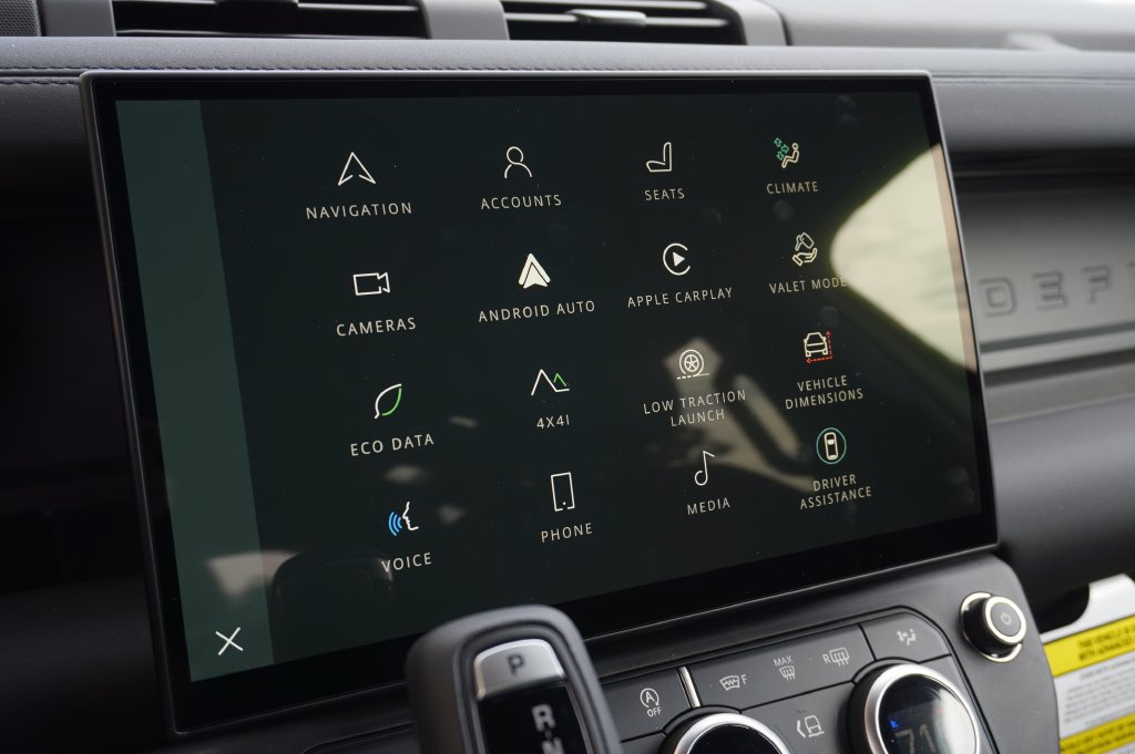 New 2026 Land Rover Defender 110 S AWD/4WD image 19