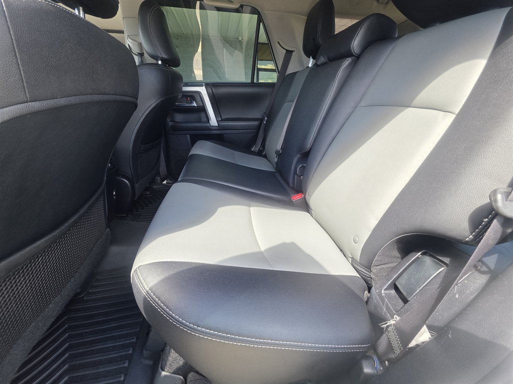 Used 2015 Toyota 4Runner SR5 Premium AWD/4WD image 7