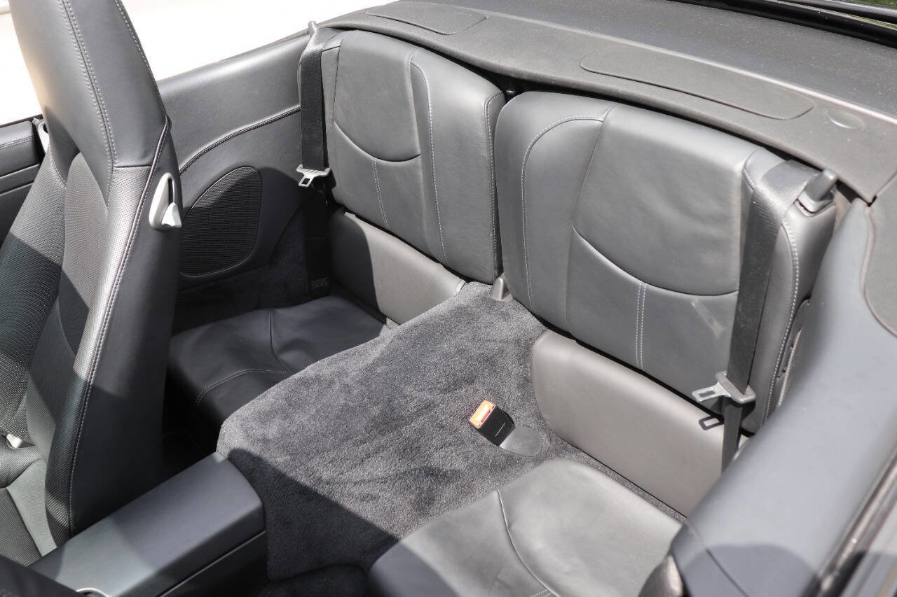 Used 2010 Porsche 911 Turbo image 30