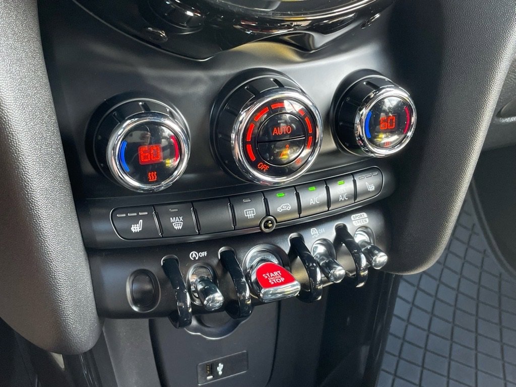 Used 2021 MINI Cooper S w/ 6.5" Touchscreen Package image 15