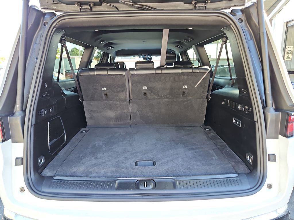 Used 2024 Jeep Wagoneer L Series III w/ Flexible Seating Group image 33