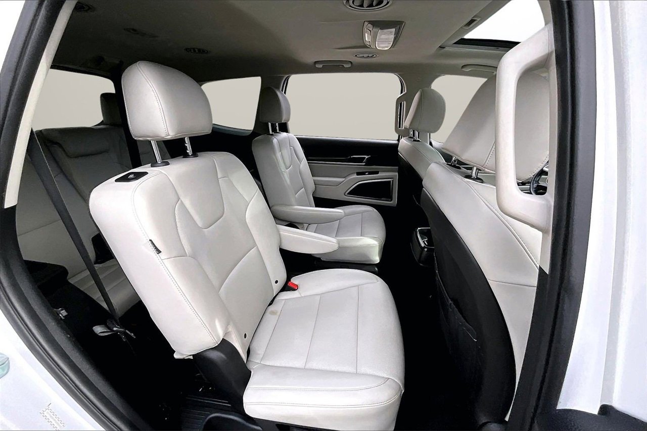 Used 2023 Kia Telluride S w/ S Sunroof Package image 25