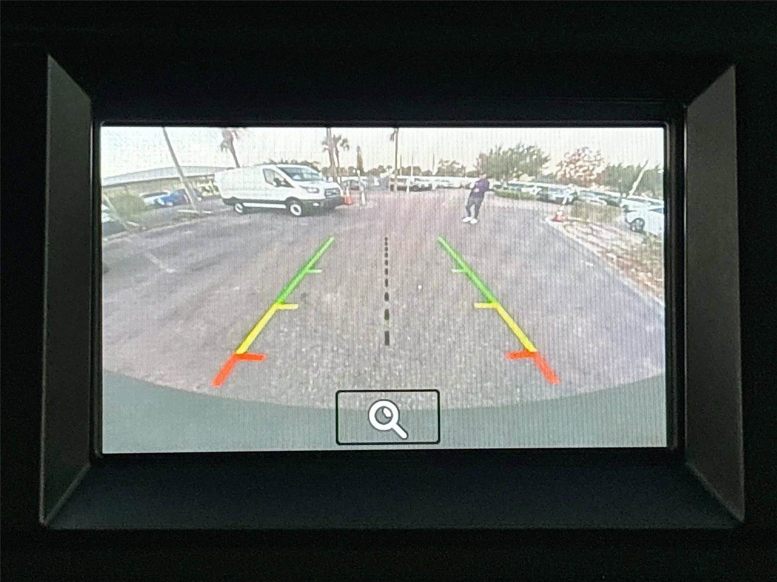 Used 2022 Ford F250 XL w/ Power Equipment Group image 14