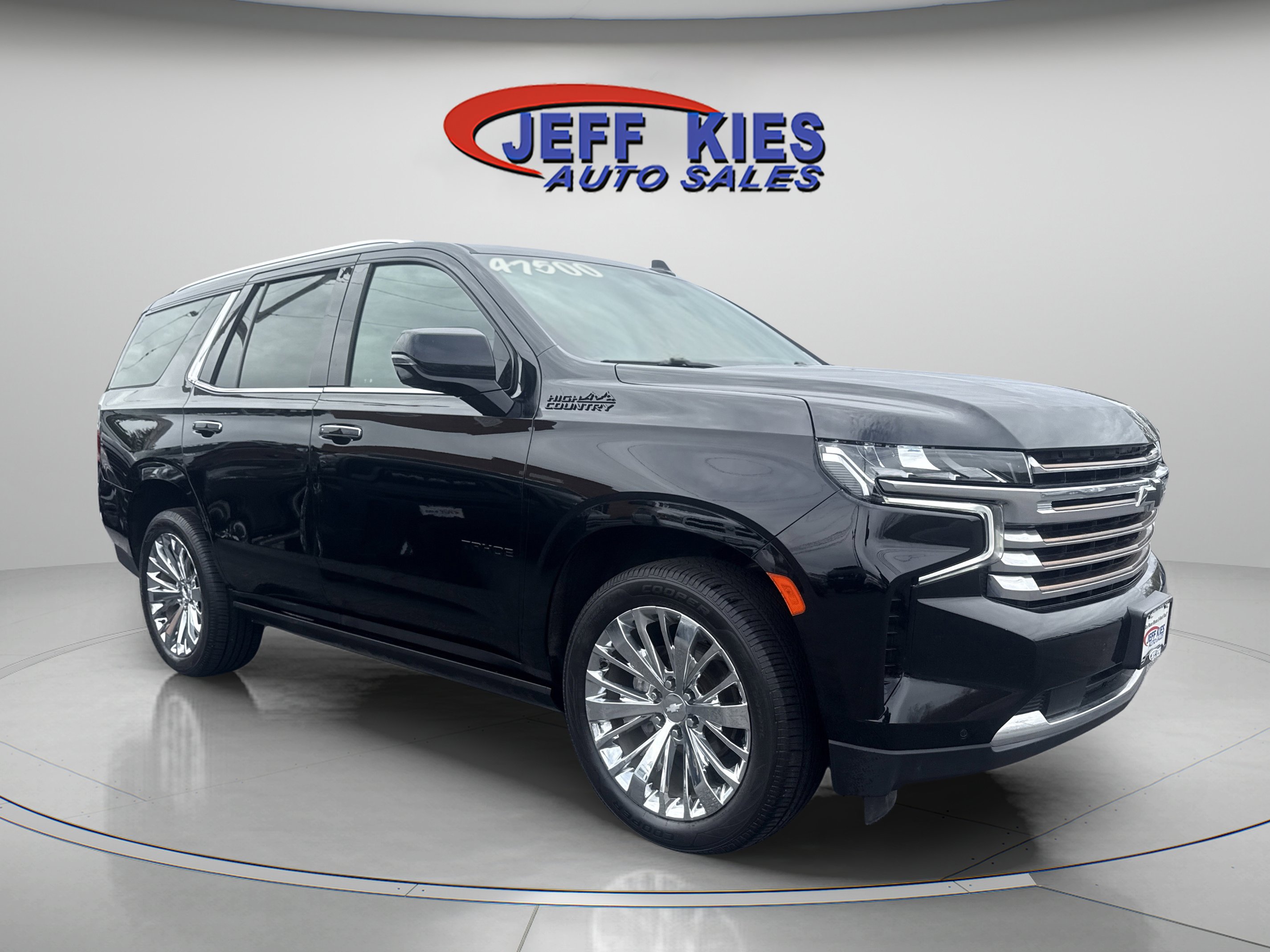 Used 2022 Chevrolet Tahoe High Country AWD/4WD image 3