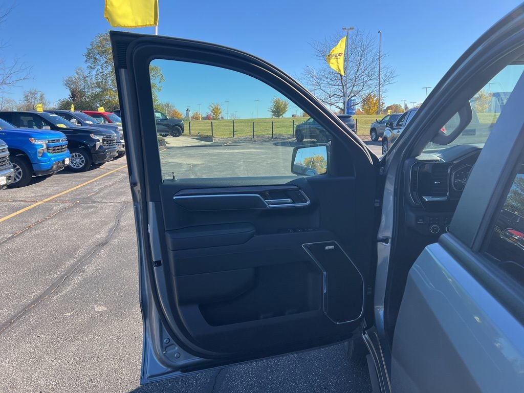 New 2025 Chevrolet Silverado 1500 RST w/ Convenience Package II image 7