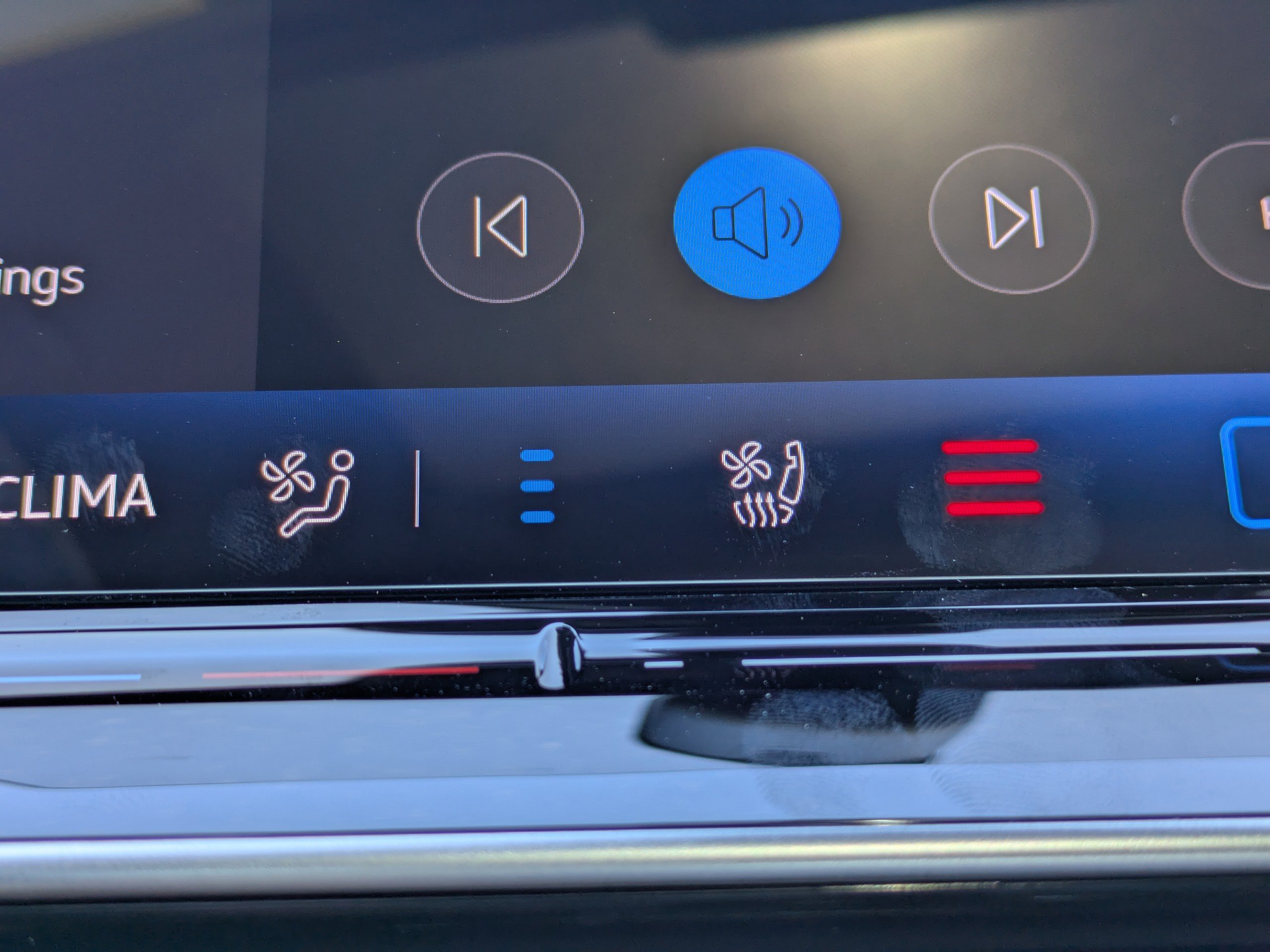 New 2026 Volkswagen Golf image 24