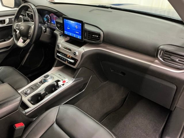 Used 2023 Ford Explorer XLT w/ Equipment Group 202A image 20