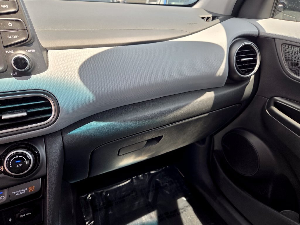 Used 2021 Hyundai Kona Ultimate FWD image 27
