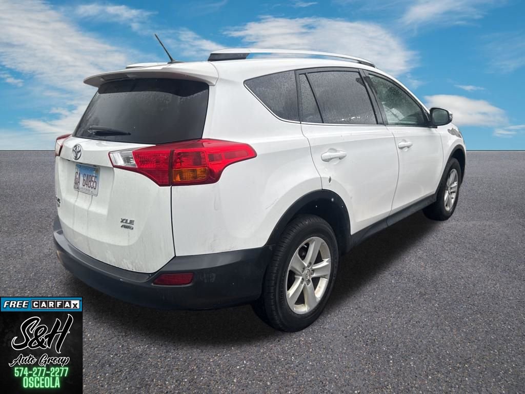 Used 2013 Toyota RAV4 XLE image 4