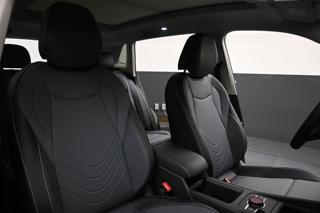 New 2026 Volkswagen Tiguan SE AWD/4WD image 13