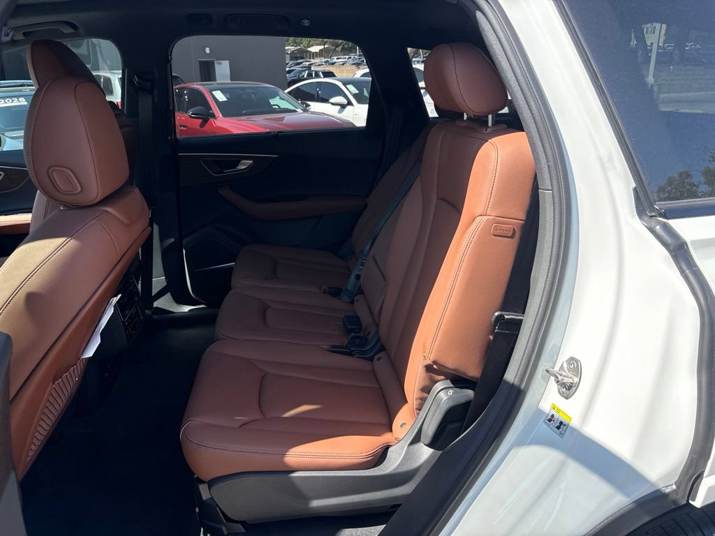 New 2026 Audi Q7 2.0T Premium Plus AWD/4WD image 14
