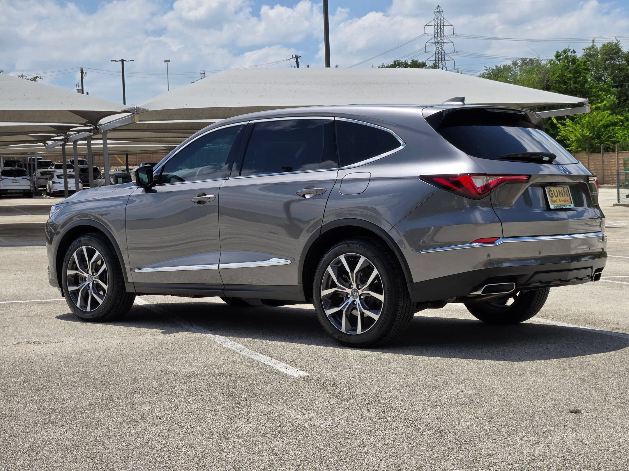 Used 2024 Acura MDX SH-AWD w/ Technology Package image 6
