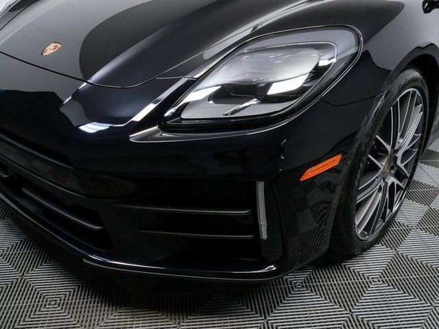 New 2026 Porsche Panamera image 36
