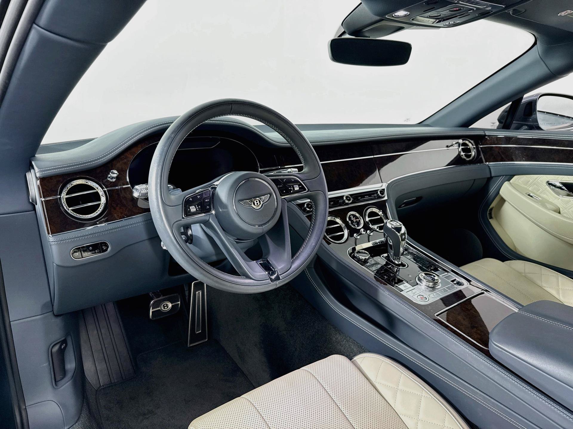 Used 2020 Bentley Continental GT V8 AWD/4WD image 13