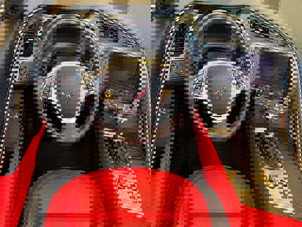 Used 2015 Chevrolet Corvette Stingray Convertible w/ 2LT Preferred Equipment Group RWD image 15