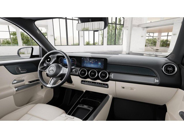 New 2026 Mercedes-Benz GLB 250 image 6