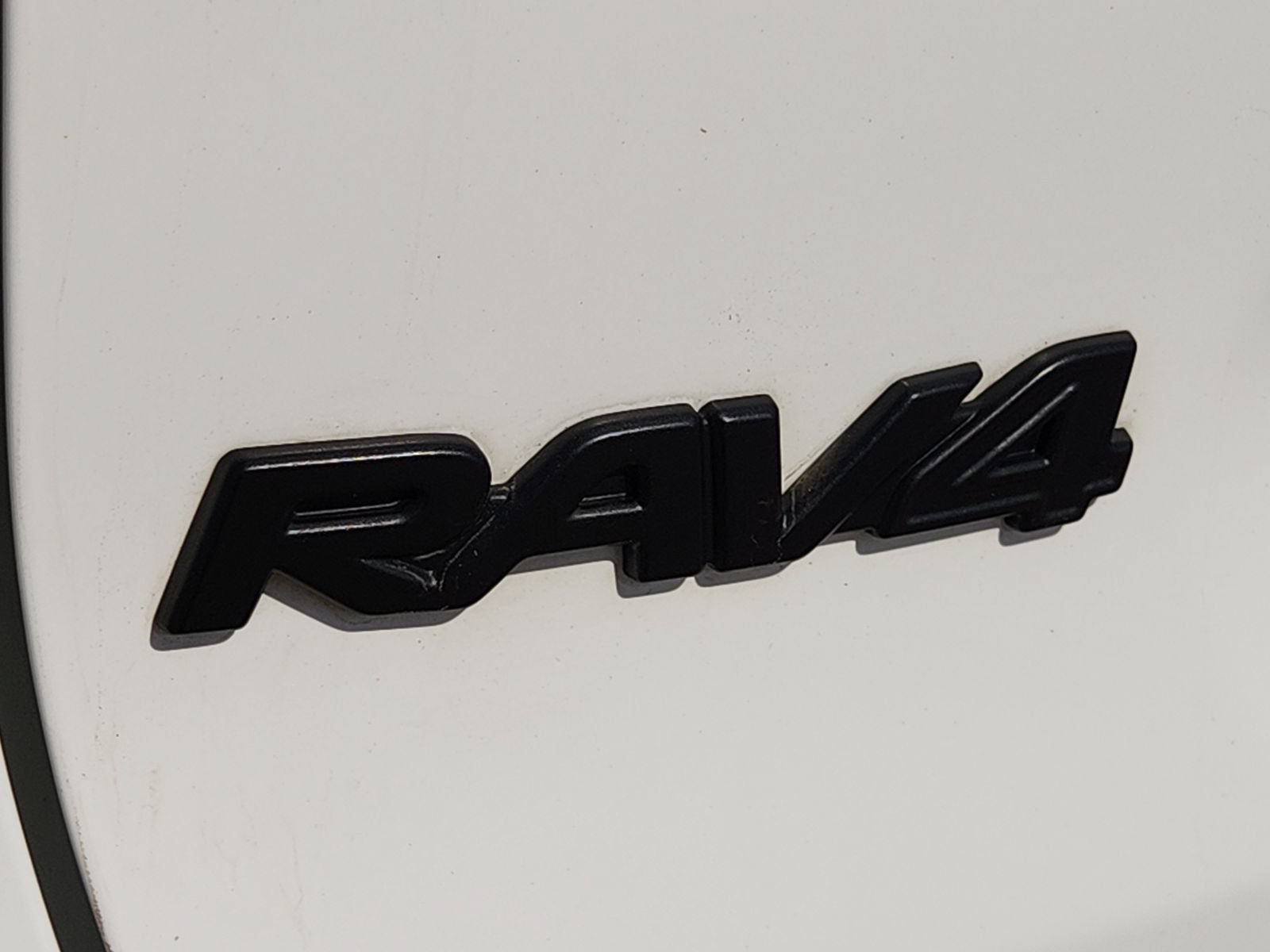 Used 2024 Toyota RAV4 LE FWD image 12
