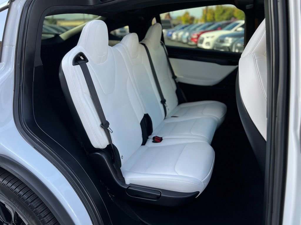 Used 2021 Tesla Model X Long Range image 25